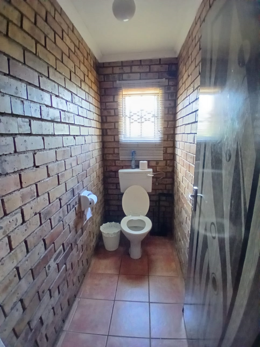 4 Bedroom Property for Sale in Kuruman Northern Cape